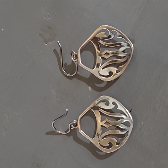 Silpada Sterling Silver 925 Parisian Bistro Earrings W2438 - Picture 3 of 7